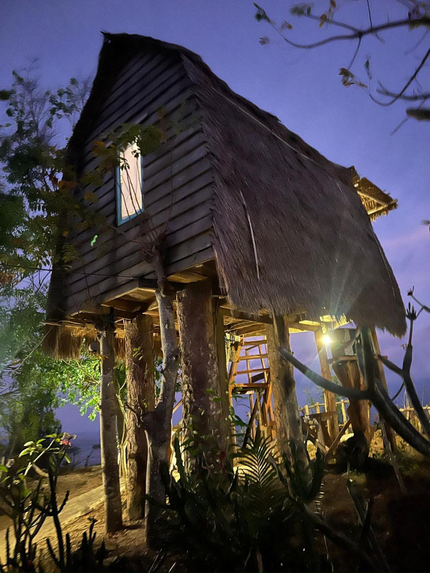 Eco-Tourist Dreamstay Treehouse Tanglad Rom bilde